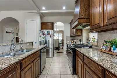 12223 Jackson Creek Drive, Dallas, TX 75243 - Photo 11