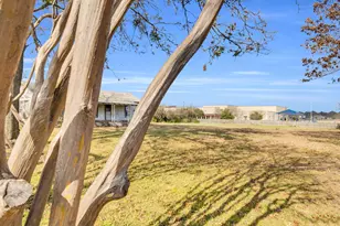 3107 Russell Rd, Arlington, TX 76001 - Photo 5