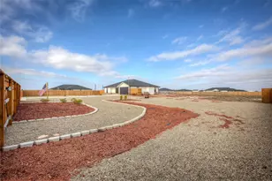 521 Private Road 24977, Brookston, TX 75421 - Photo 21