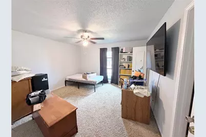 1380 Cherry Hill Lane, Lewisville, TX 75067 - Photo 7