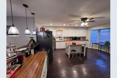 2732 Foxcroft Circle, Denton, TX 76209 - Photo 11