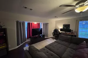 2732 Foxcroft Cir, Denton, TX 76209 - Photo 19