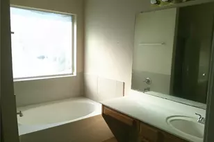 5644 Indian Hill Dr, Arlington, TX 76018 - Photo 11