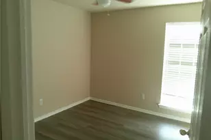 5644 Indian Hill Dr, Arlington, TX 76018 - Photo 9