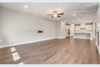 801 Cassandra Court, Euless, TX 76040 - Photo 15