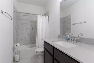 5200 Woodway Dr, Denton, TX 76226 - Photo 17