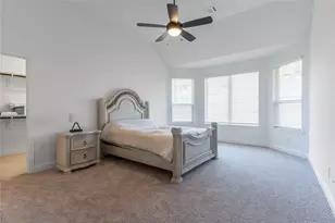 5200 Woodway Dr, Denton, TX 76226 - Photo 11