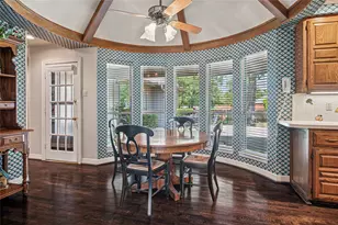 16303 Dalmalley Ln, Dallas, TX 75248 - Photo 7