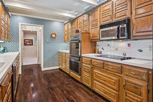 16303 Dalmalley Ln, Dallas, TX 75248 - Photo 9