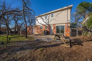 857 Timberhill Dr, Hurst, TX 76053 - Photo 35