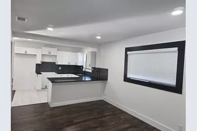 303 Hillcrest Street, Mansfield, TX 76063 - Photo 5