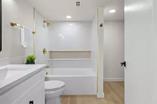 6021 Dunn Dr, The Colony, TX 75056 - Photo 11