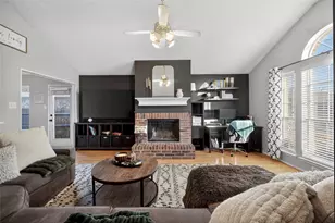 5509 Alta Verde Cir, Arlington, TX 76017 - Photo 3