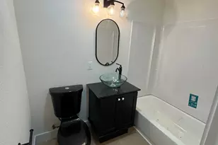 4670 Rockwood Dr, Fort Worth, TX 76114 - Photo 9