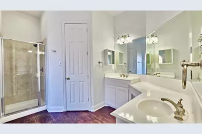 9137 Jasmine Lane, Irving, TX 75063 - Photo 19