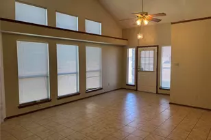 4748 Veronica Cir, Fort Worth, TX 76137 - Photo 3