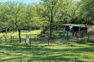 104 Advance Rd, Weatherford, TX 76088 - Photo 29