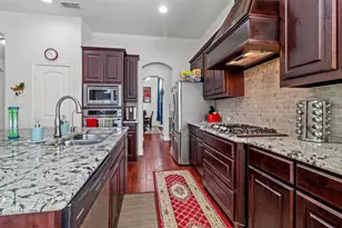 1121 Horsemint Dr, Little Elm, TX 75068 - Photo 13