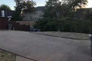 6815 Racine Dr, Dallas, TX 75232 - Photo 19