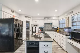 9140 Westwood Shores Dr, Fort Worth, TX 76179 - Photo 23