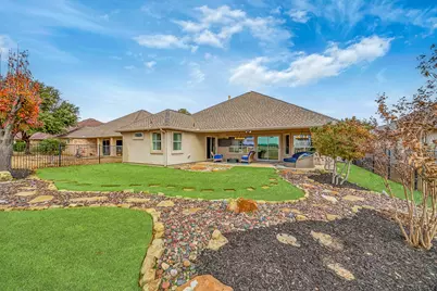 9621 Pinewood, Denton, TX 76207 - Photo 17