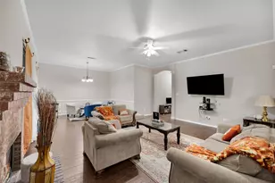 1505 Coastline Ln, Mansfield, TX 76063 - Photo 5