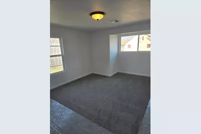 2110 N 06th Street, Waco, TX 76708 - Photo 13