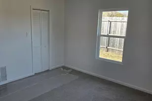 2110 N 06th St, Waco, TX 76708 - Photo 11