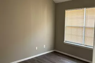 6550 Trammel Dr, Dallas, TX 75214 - Photo 17