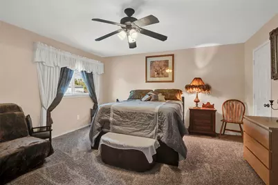 2105 Lavaca Trail, Carrollton, TX 75010 - Photo 19
