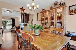 2105 Lavaca Trail, Carrollton, TX 75010 - Photo 9