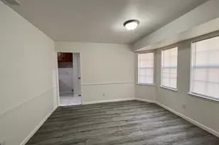 509 Chestnut Dr, Grand Prairie, TX 75052 - Photo 5