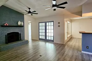 509 Chestnut Dr, Grand Prairie, TX 75052 - Photo 3