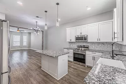 313 N Mill Street, Lewisville, TX 75057 - Photo 9