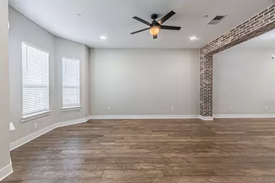 313 N Mill Street, Lewisville, TX 75057 - Photo 17