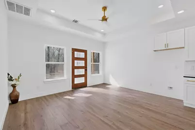 305 Garner Drive, Mabank, TX 75156 - Photo 7