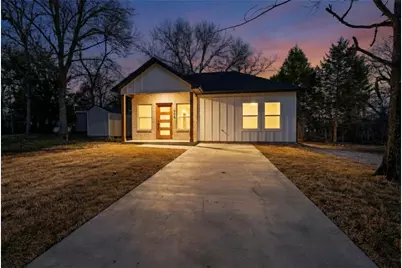 305 Garner Drive, Mabank, TX 75156 - Photo 1