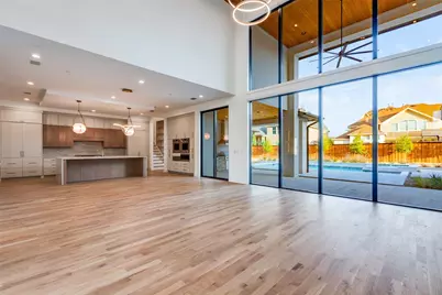 2223 Courtland Drive, Frisco, TX 75034 - Photo 9