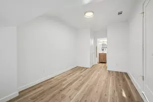 7518 Caillet St, Dallas, TX 75209 - Photo 9