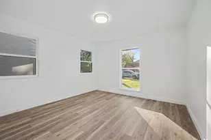 7518 Caillet St, Dallas, TX 75209 - Photo 7