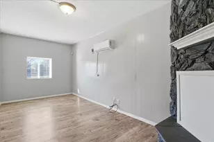 837 S Hampshire St, Saginaw, TX 76179 - Photo 13