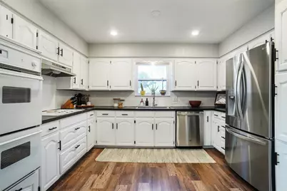 7104 Bahama Court, North Richland Hills, TX 76180 - Photo 9