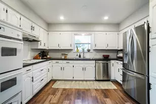 7104 Bahama Ct, North Richland Hills, TX 76180 - Photo 9