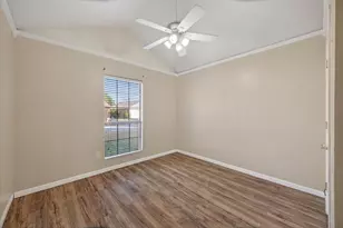 920 Danforth Pl, Arlington, TX 76017 - Photo 13