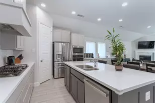 9110 Copperhead Rd, Little Elm, TX 75068 - Photo 9