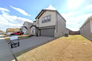 1405 Zapateado Wy, Fort Worth, TX 76052 - Photo 3