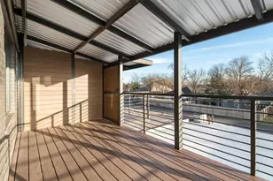 330 W Lamar St, Sherman, TX 75090 - Photo 19