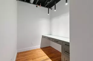 330 W Lamar St, Sherman, TX 75090 - Photo 9