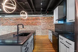 330 W Lamar St, Sherman, TX 75090 - Photo 5