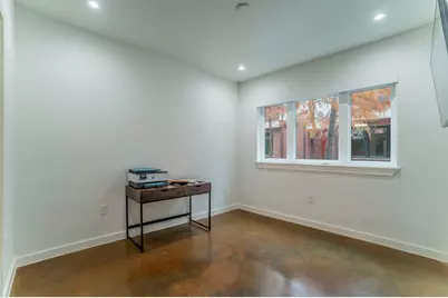 321 College Avenue, Fort Worth, TX 76104 - Photo 25